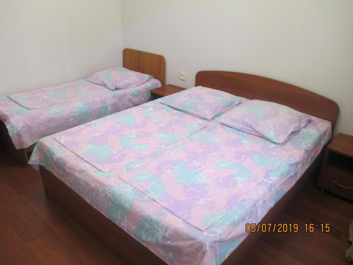 Guest House У Маргариты Gagra Extérieur photo