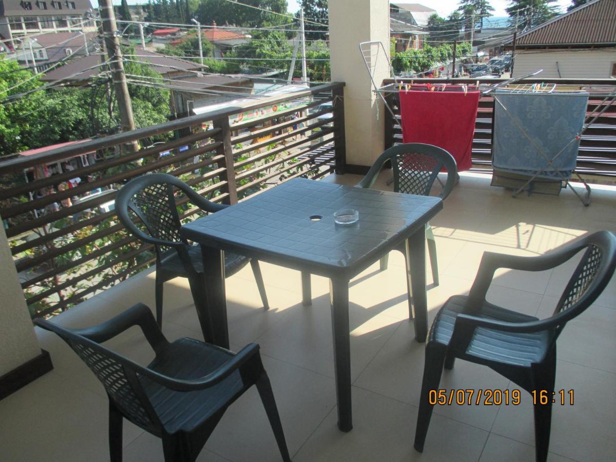 Guest House У Маргариты Gagra Extérieur photo