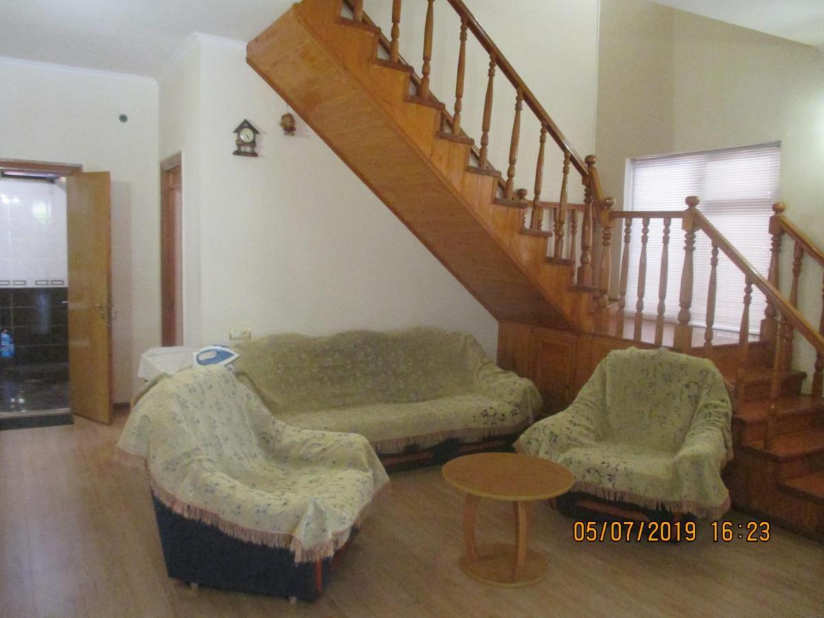 Guest House У Маргариты Gagra Extérieur photo